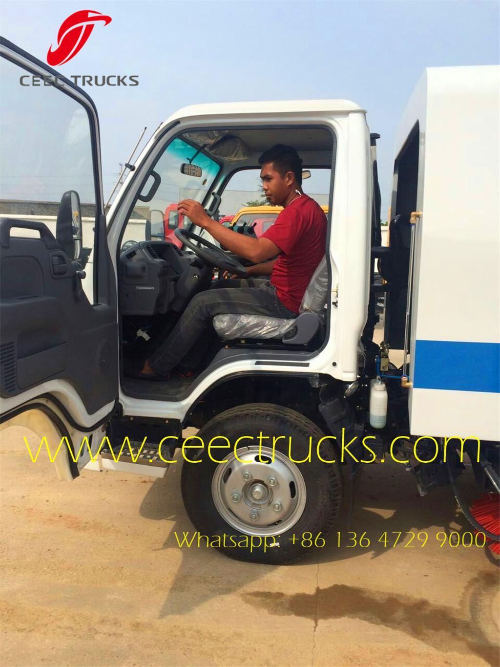 ISUZU 4CBM road sweeper truck for checking