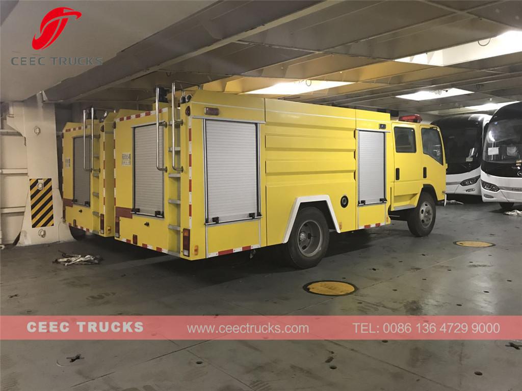 Dubai customer buy 2 units ISUZU firefighting trucks low price sale