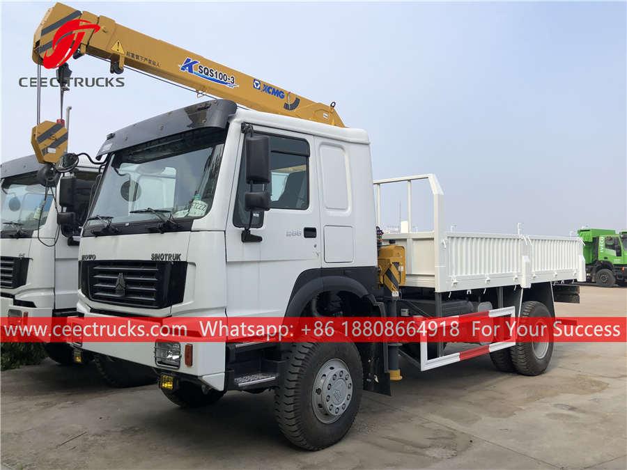 HOWO off-road truck with crane