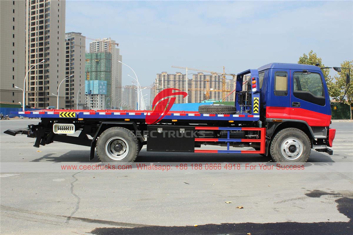 ISUZU 6 wheeler breakdown lorry