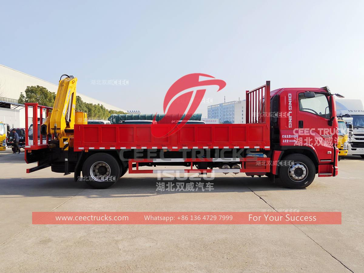 ISUZU GIGA 380HP truck with crane