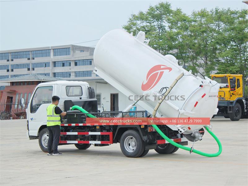 ISUZU 5000L Sewage suction truck