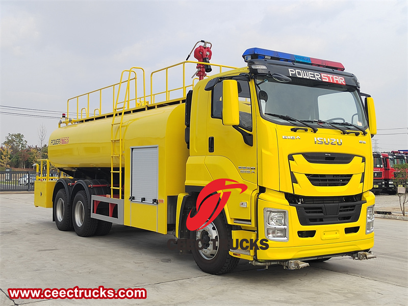 Isuzu GIGA 6x4 road sprinkler fire truck