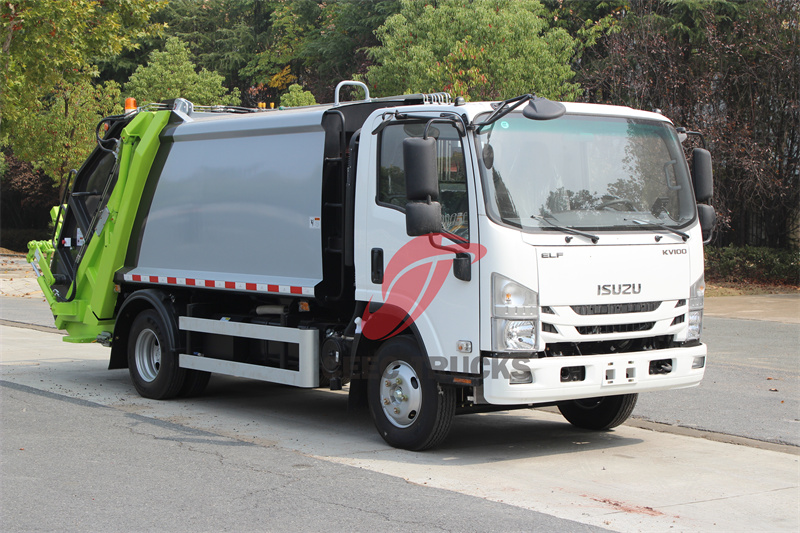 Trash compactor made by Isuzu trucks