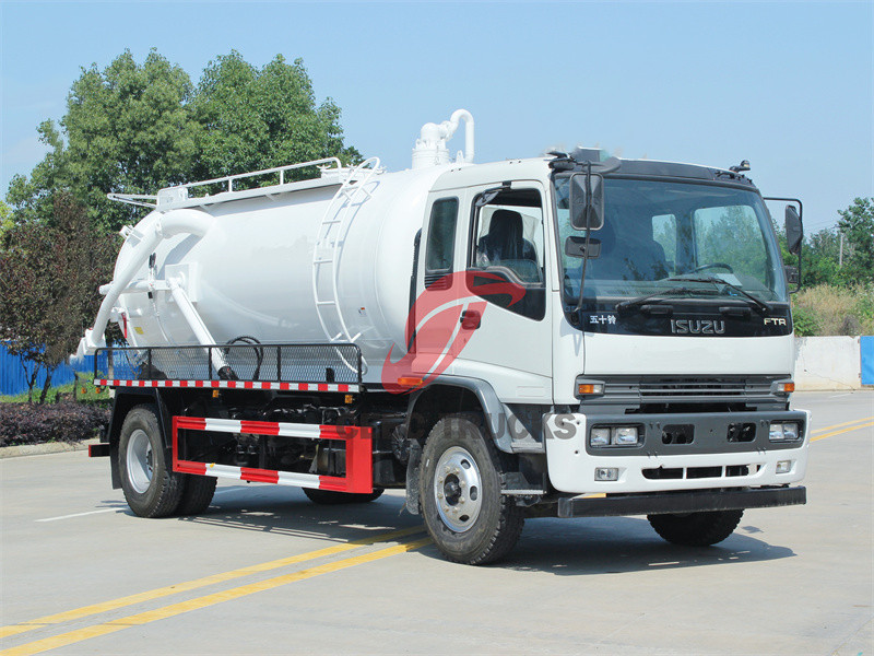 Isuzu lorry vacuum tankers