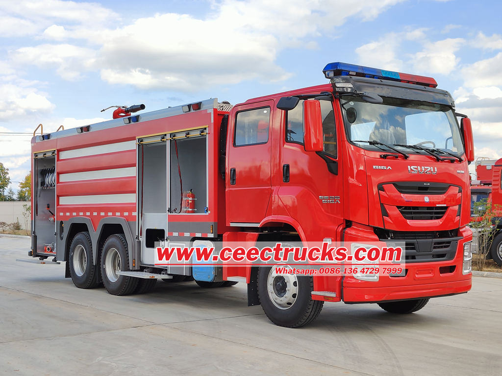 ISUZU GIGA water foam fire truck for sale