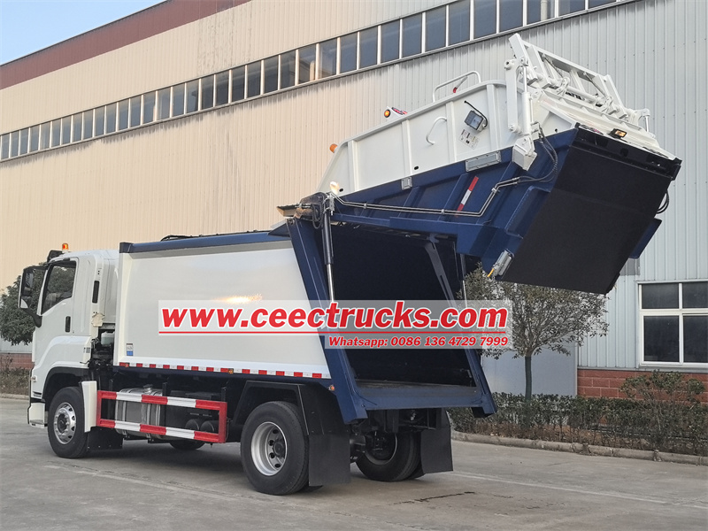 ISUZU GIGA 5X refuse compactor truck for sale