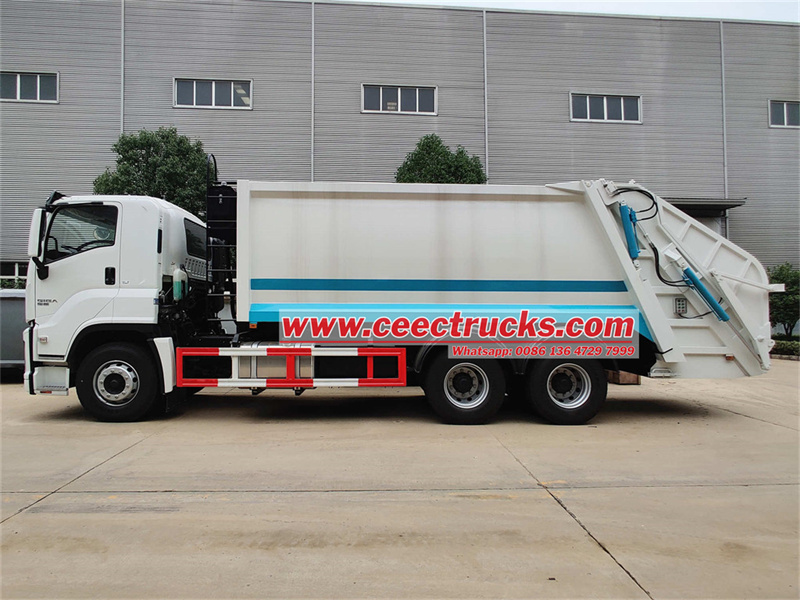 ISUZU GIGA garbage compactor truck