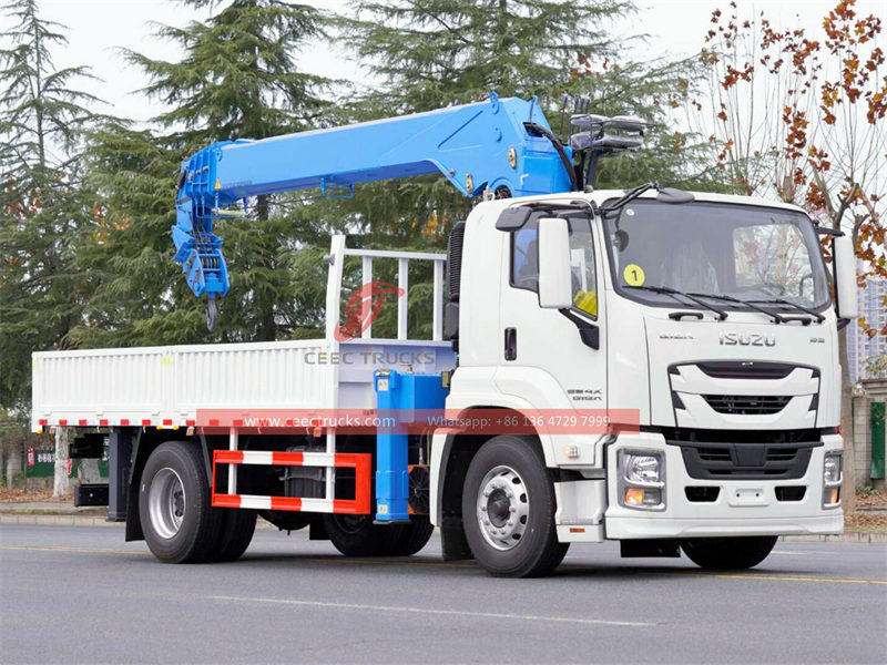 Isuzu FTR cabin 4x2 crane truck