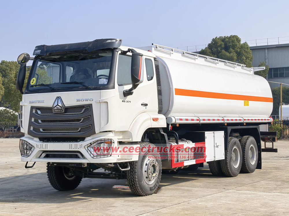 Howo 6x4 oil truck tanker