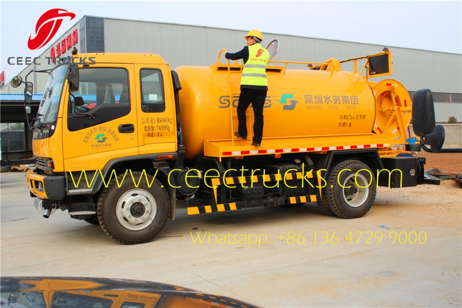 best isuzu 8 CBM combined suction jetting truck