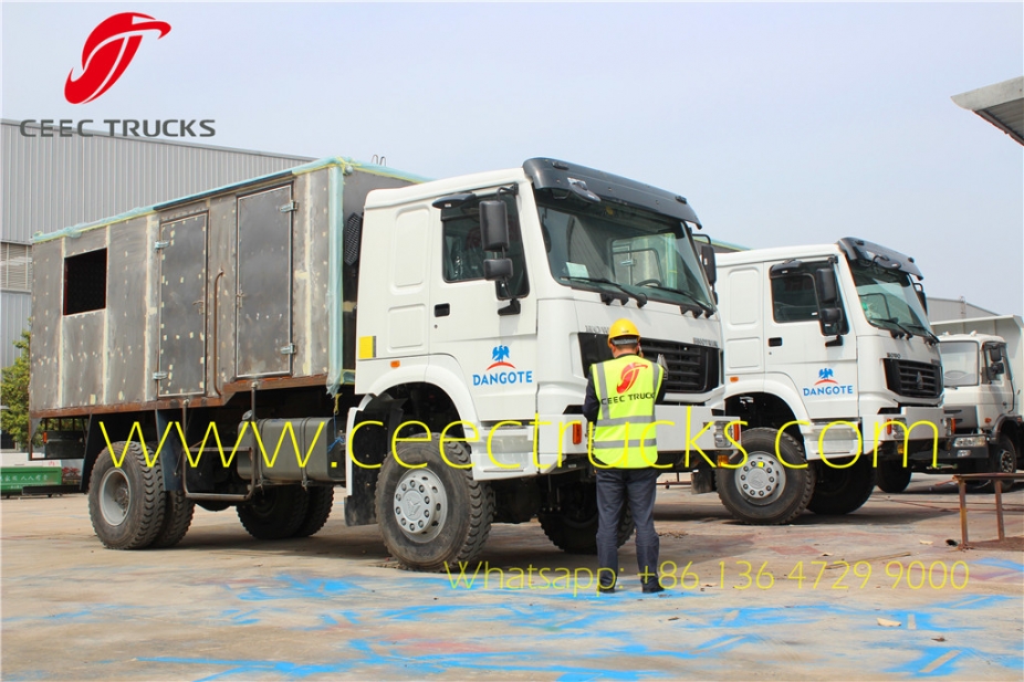 Durable HOWO all wheel drive mobile workshop truck manufacturer CEEC TRUCKS