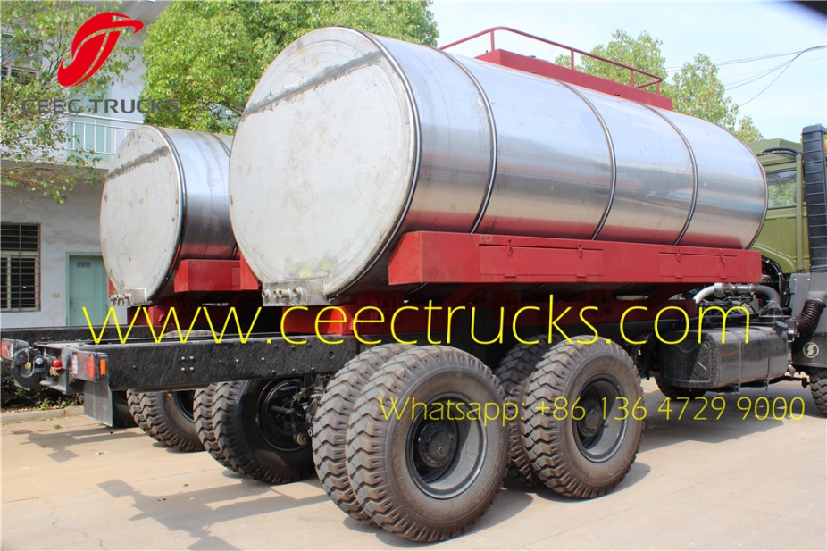 Military 12 wheelers fuel tanker truck Shacman oil trucks supplier