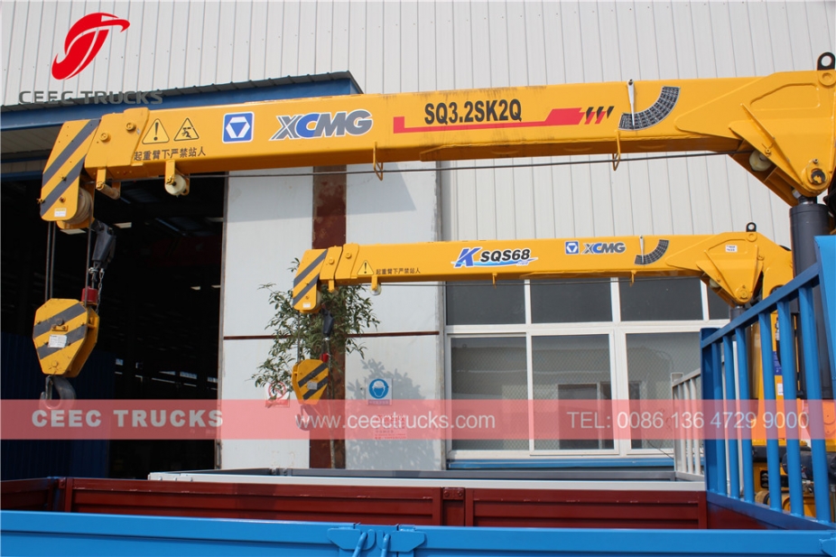 DONGFENG 3.2T truck mounted boom crane