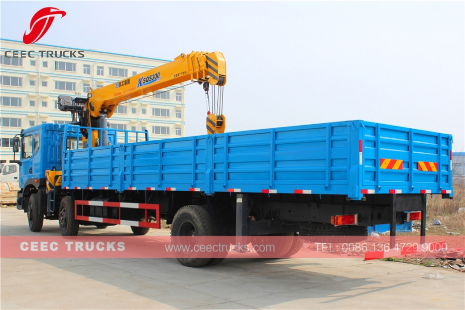 Telescopic 12T mobile boom crane trucks Dongfeng