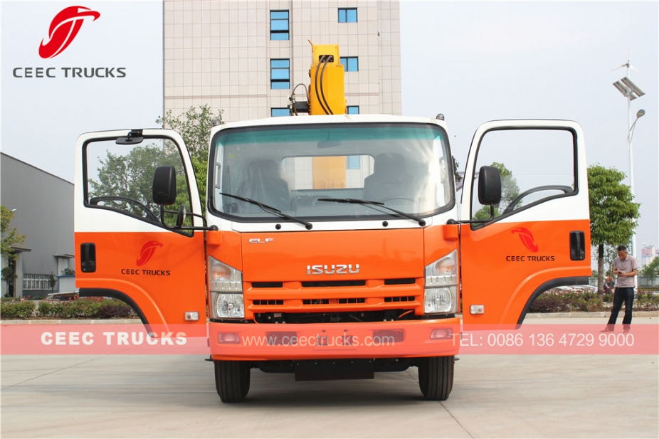 ISUZU 5 T truck mounted crane for sale