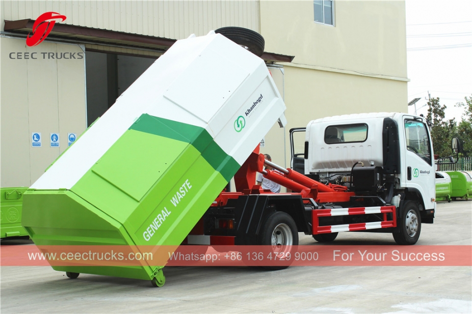 ISUZU 8cbm hook loader truck