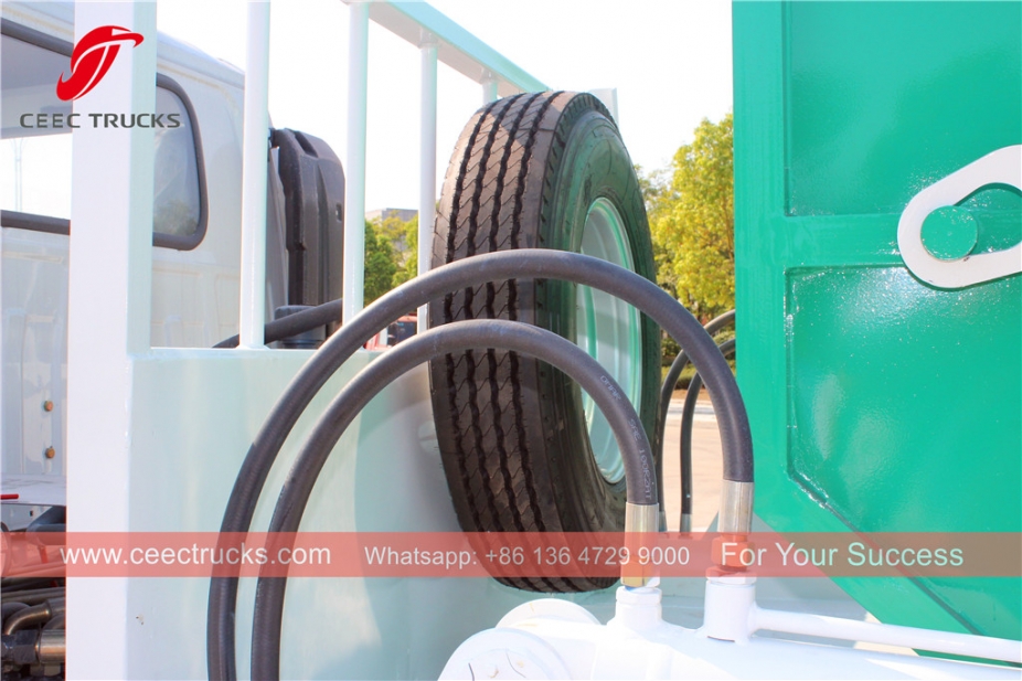 ISUZU 4CBM бұралмалы қолды қоқыс таситын машина