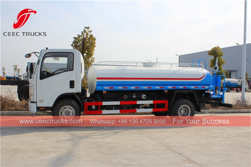 ISUZU Water truck