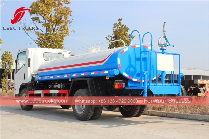 ISUZU Water truck