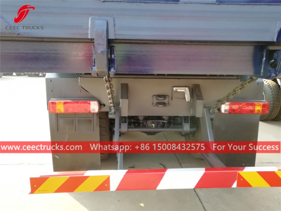 IVECO 8x4 самосвал