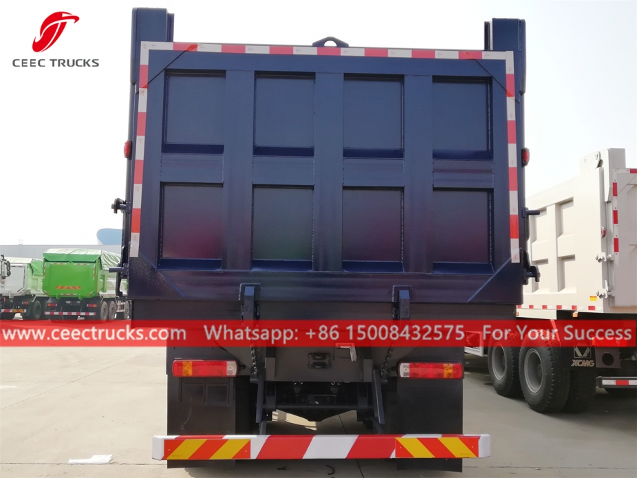 IVECO 8x4 самосвал