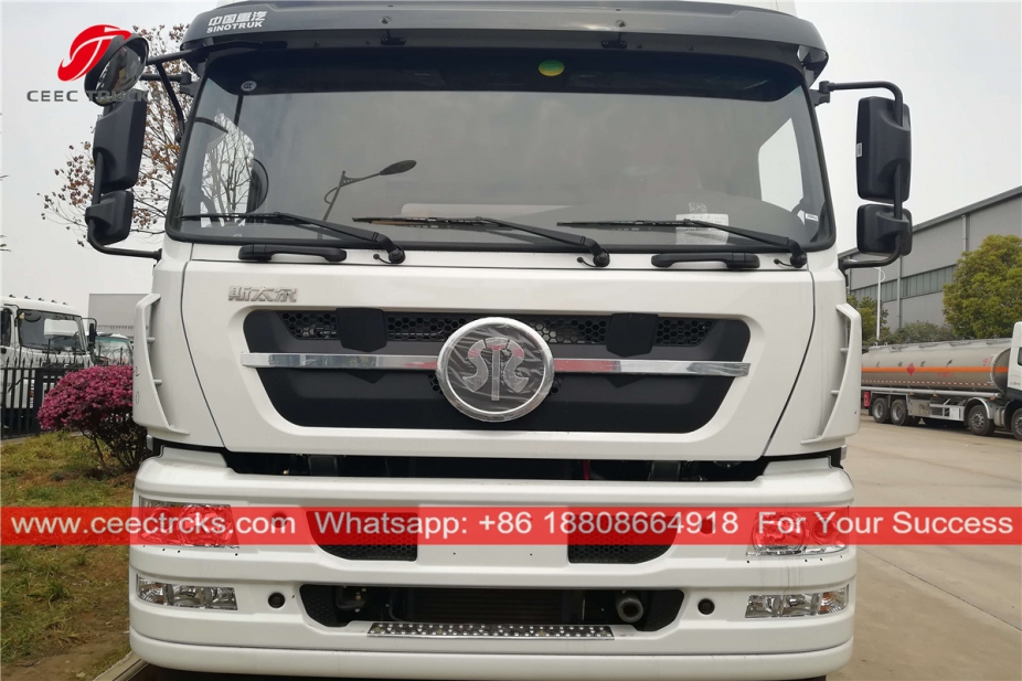 SINOTRUK 8x4 Жанармай тасымалы