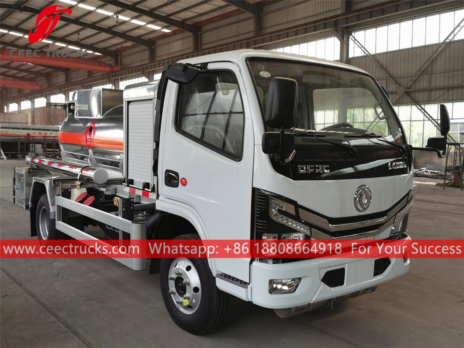 2CBM Жанармай жүк көлігі Dongfeng