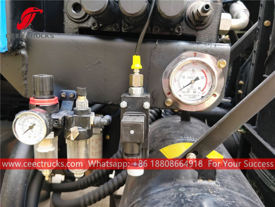 ISUZU GIGA қоқыс жинағыш