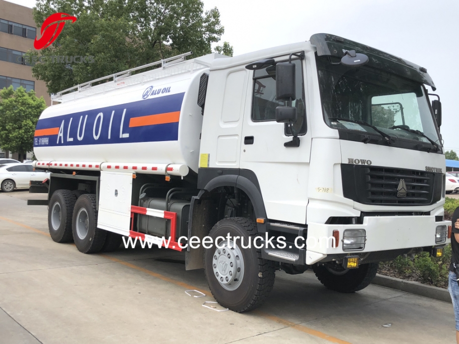 SINOTRUK HOWO 6X6 толық жетекті Жанармай құятын жүк көліктері