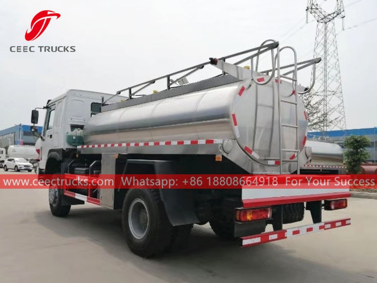 HOWO stainless steel milk tank truck