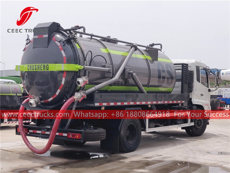 ISUZU 6 wheeler vacuum sewage truck