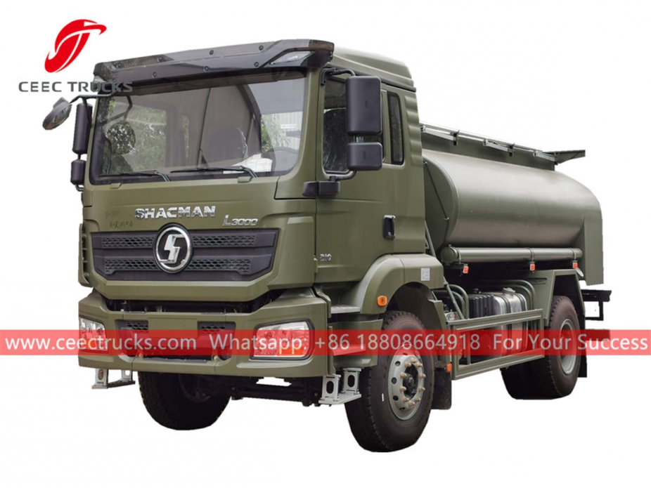 Shacman 6 wheeler oil tanker truck