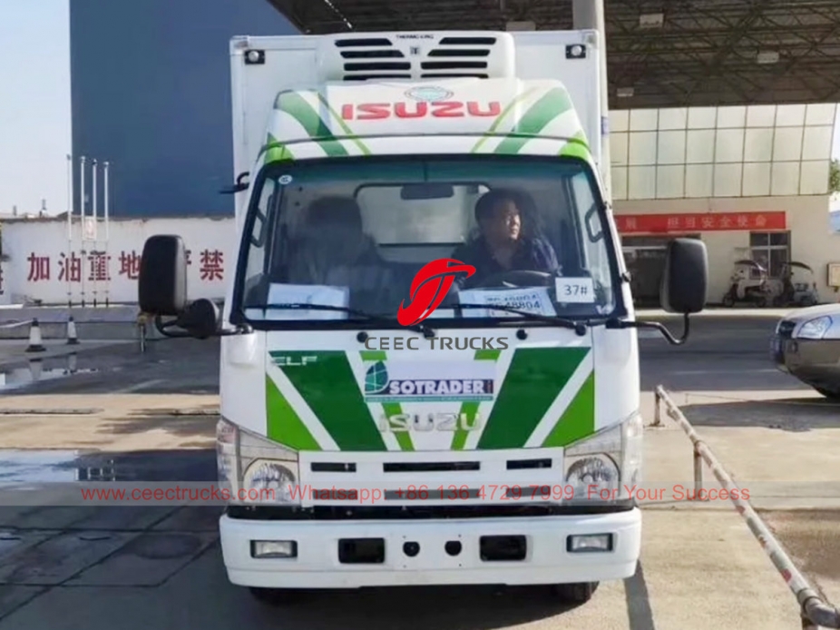 ISUZU 4 ton freezer truck