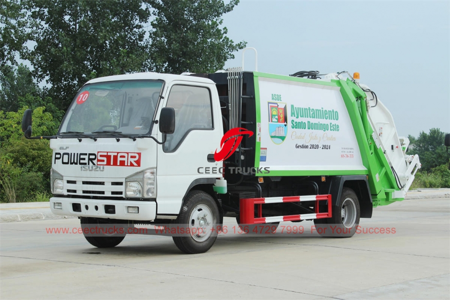 ISUZU 6CBM refuse compactor truck for export