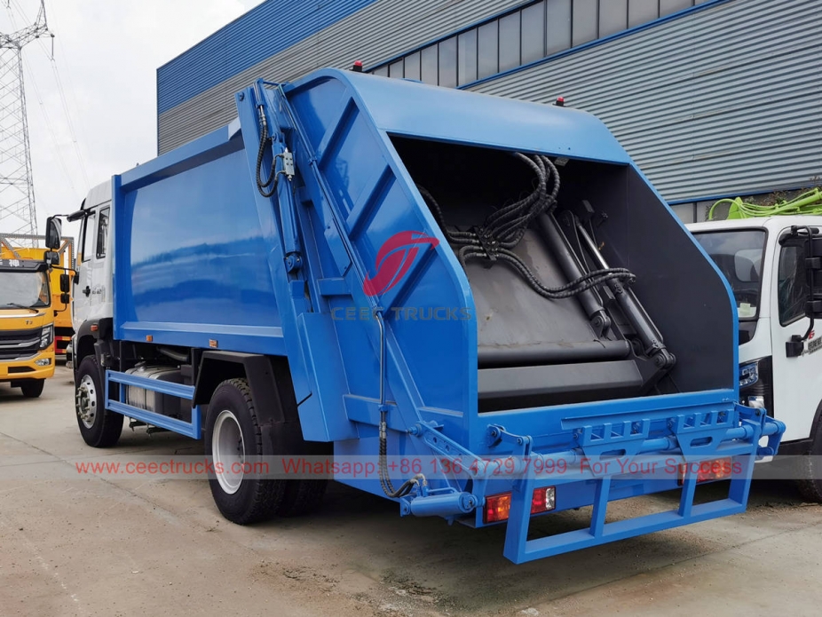 HOWO RHD 12CBM waste compactor truck for export