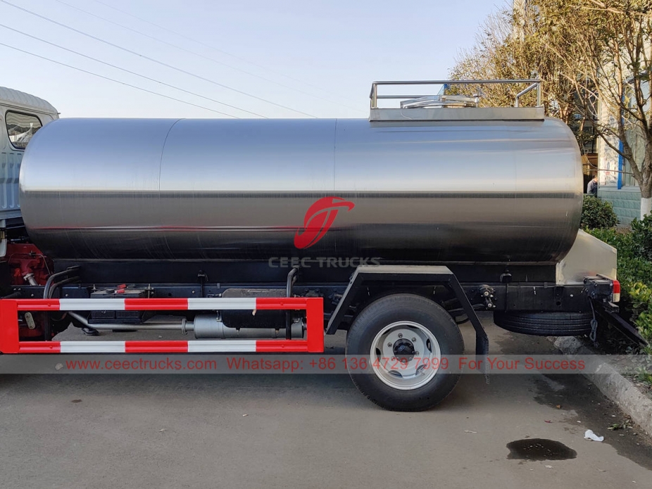 Dongfeng 4×2 stainless steel water tanker