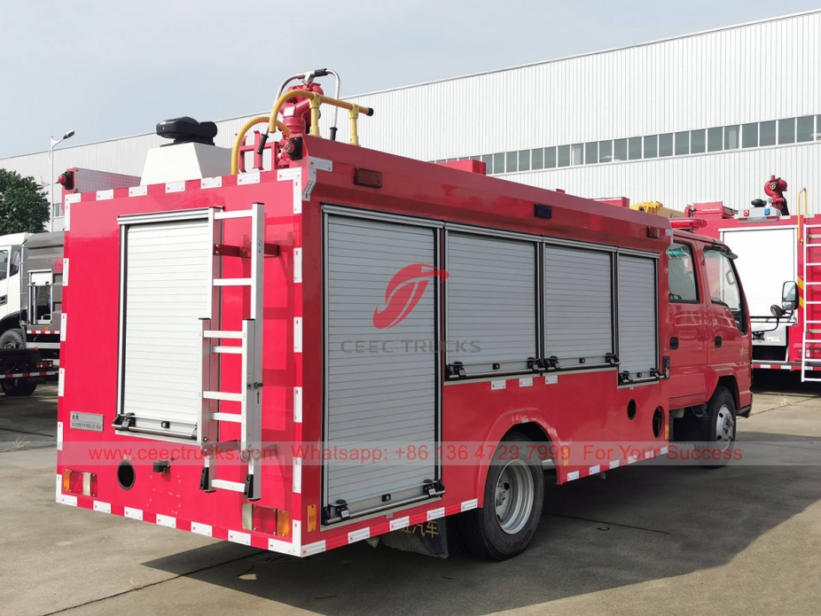 ISUZU NKR fire fighting truck