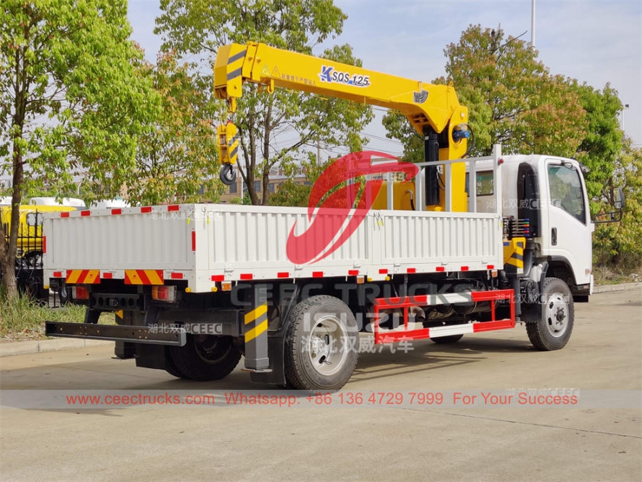 ISUZU 700P 4×4 off-road Crane Truck at best price