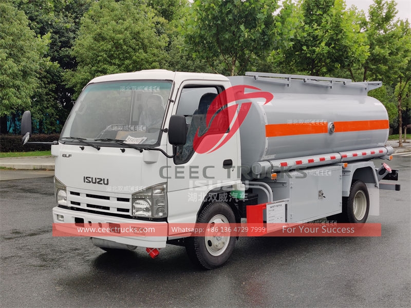 ISUZU 100P 5CBM fuel bowser