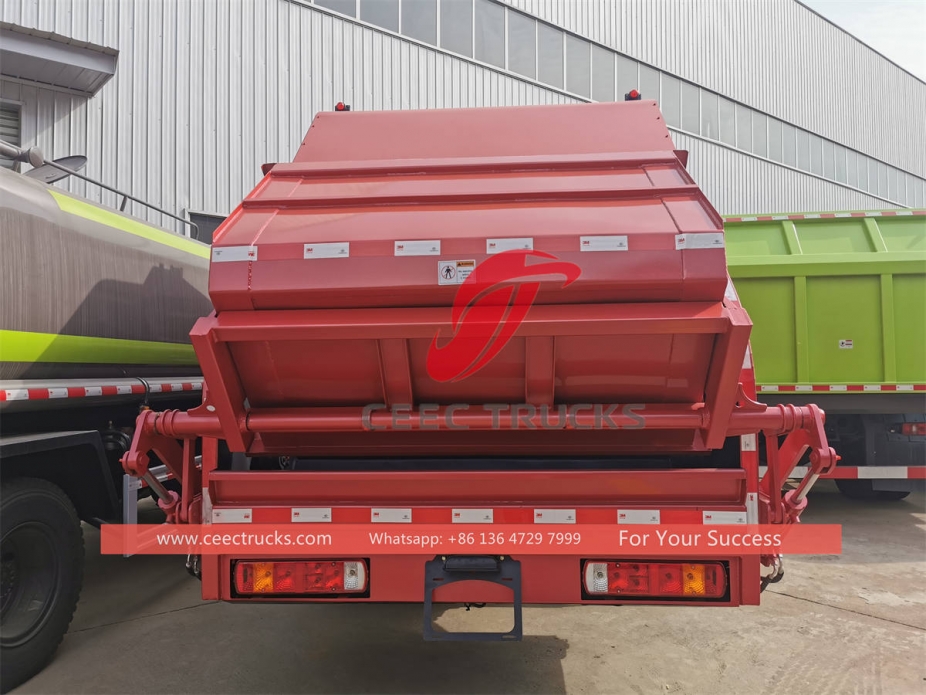 HOWO RHD 4×2 12CBM garbage compactor on sale