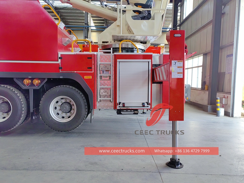 HOWO 6×4 water fire fighting truck with 32 Meters Higher Pressure Water Cannon