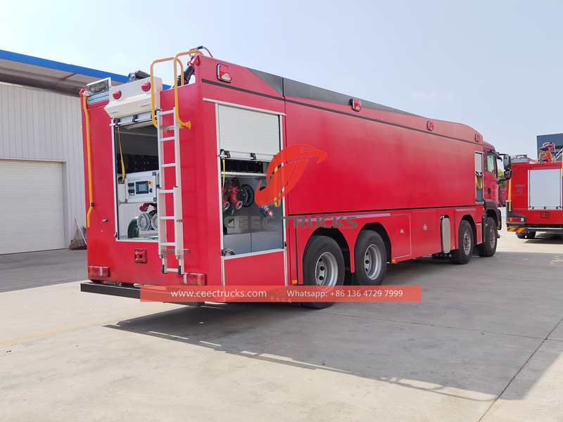 Howo 8x4 540HP foam dry powder firefighting truck