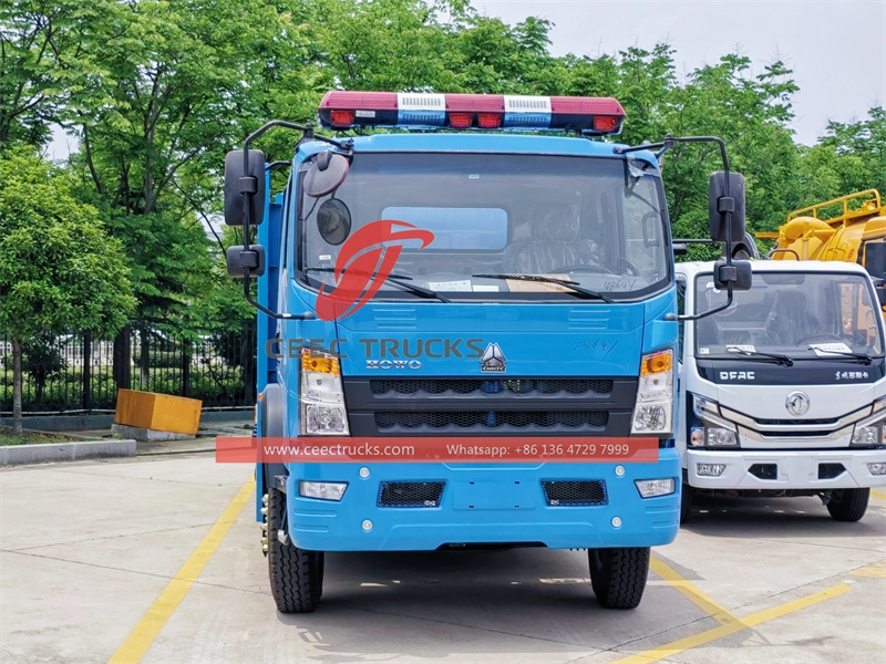 HOWO 5000 Liters water tank fire engine