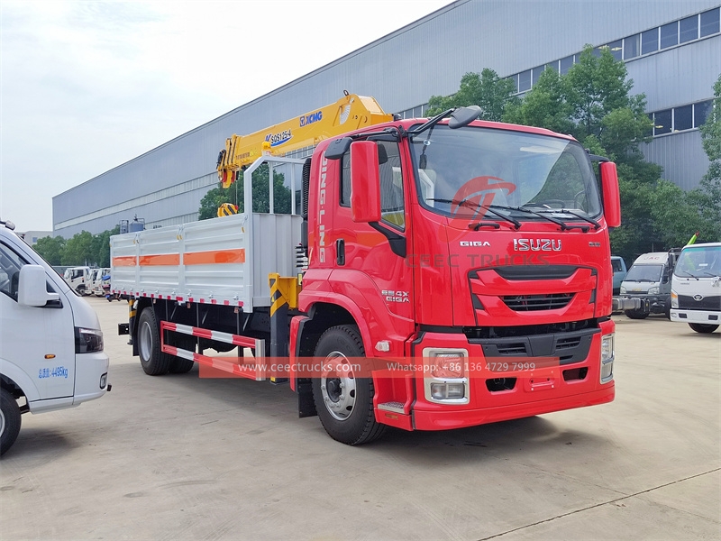 ISUZU GIGA 4×2 truck mounted crane with factory direct sale