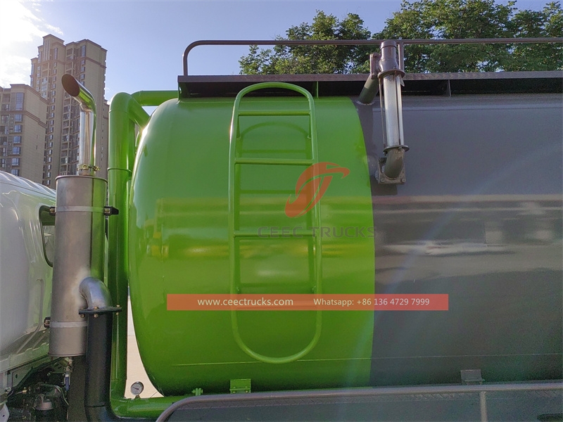 ISUZU NPR 4x2 Vacuum Tank Truck made in China