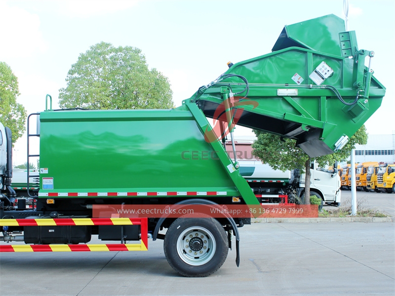 HOWO 8CBM garbage compression truck with direct sale