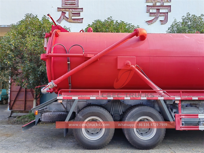 Howo RHD 25 cbm septic cleaning truck with best price