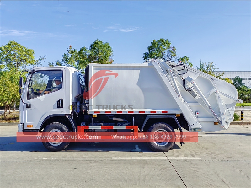 FAW 8 CBM refuse compactor truck with factory direct sale