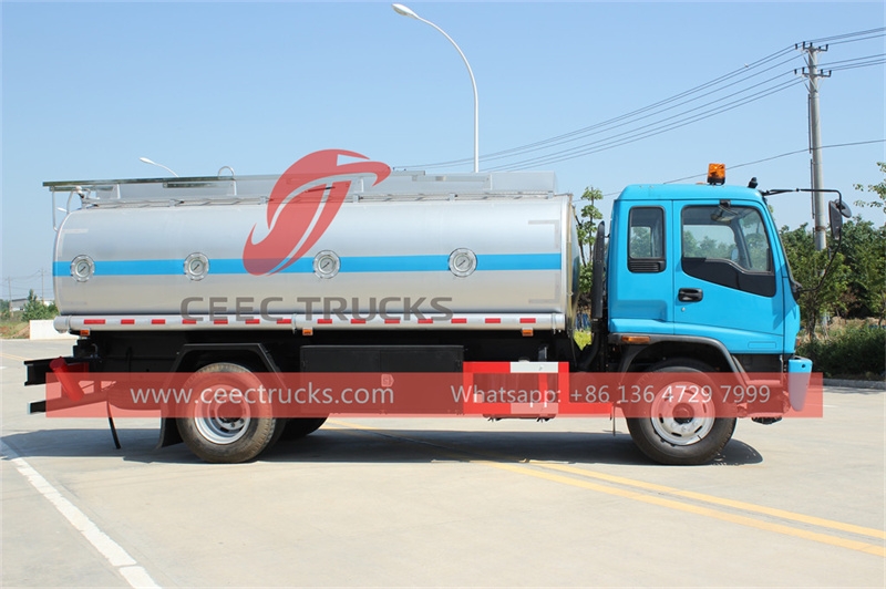 Isuzu FTR 12000L mobile fuel bowser made in China